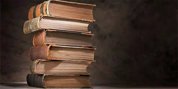 پژواک خرد کهن در دنیای نو: چرا بازگشت به ادبیات کلاسیک ایران یک ضرورت است؟ پژواک خرد کهن در دنیای نو: چرا بازگشت به ادبیات کلاسیک ایران یک ضرورت است؟